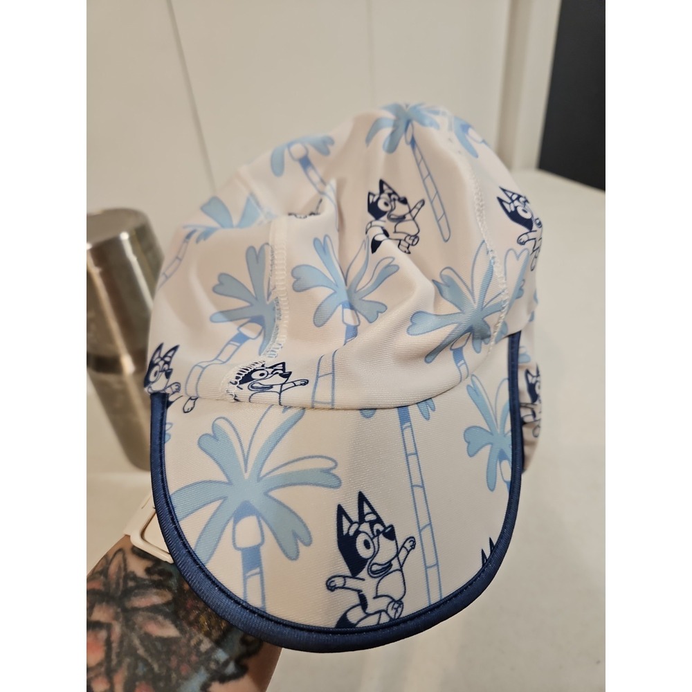 Bluey swim hat for toddler Sun Procter Lightweight Blue/white NWOT - Picture 5 of 7